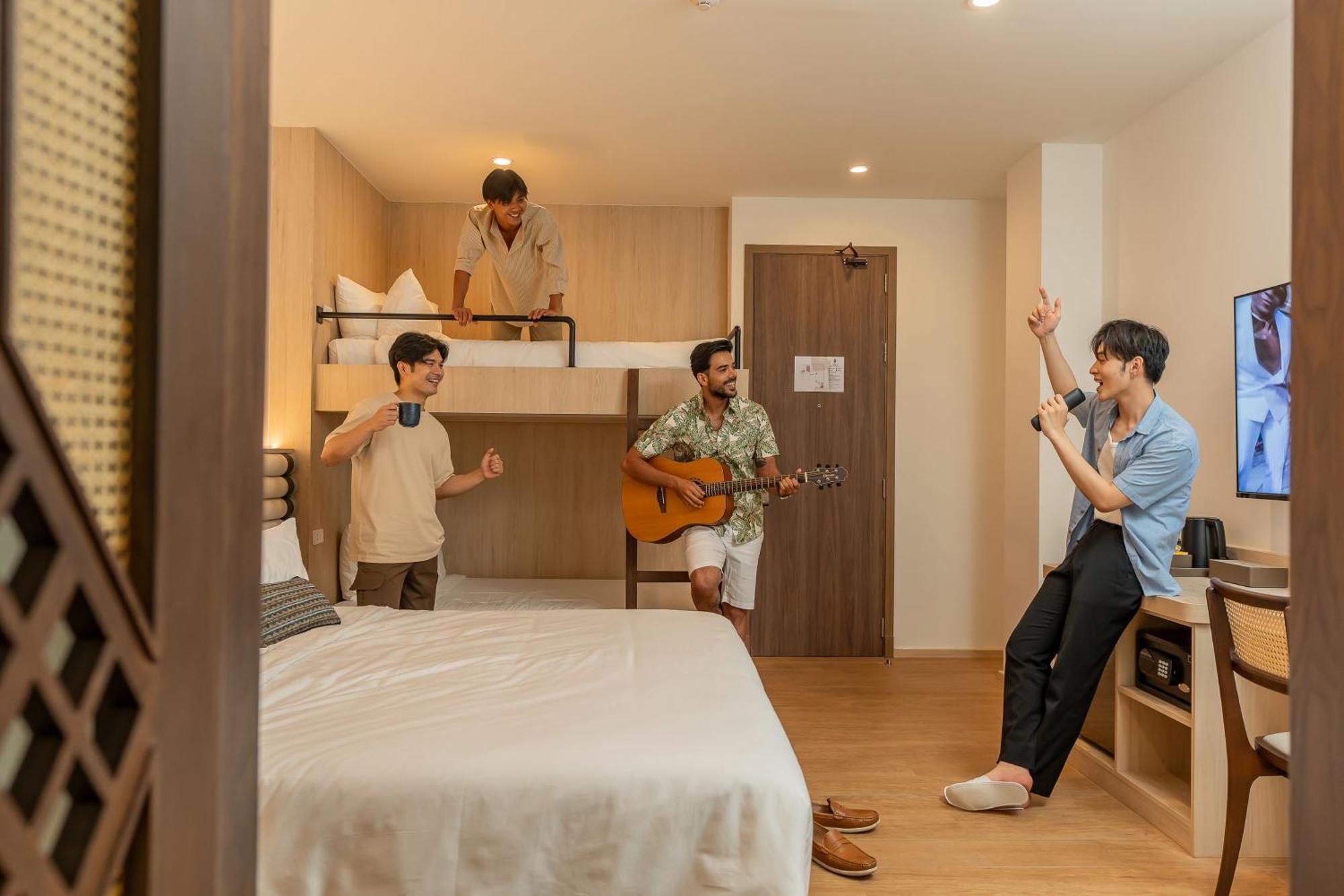 Khách sạn Pranakorn Heritage 4*